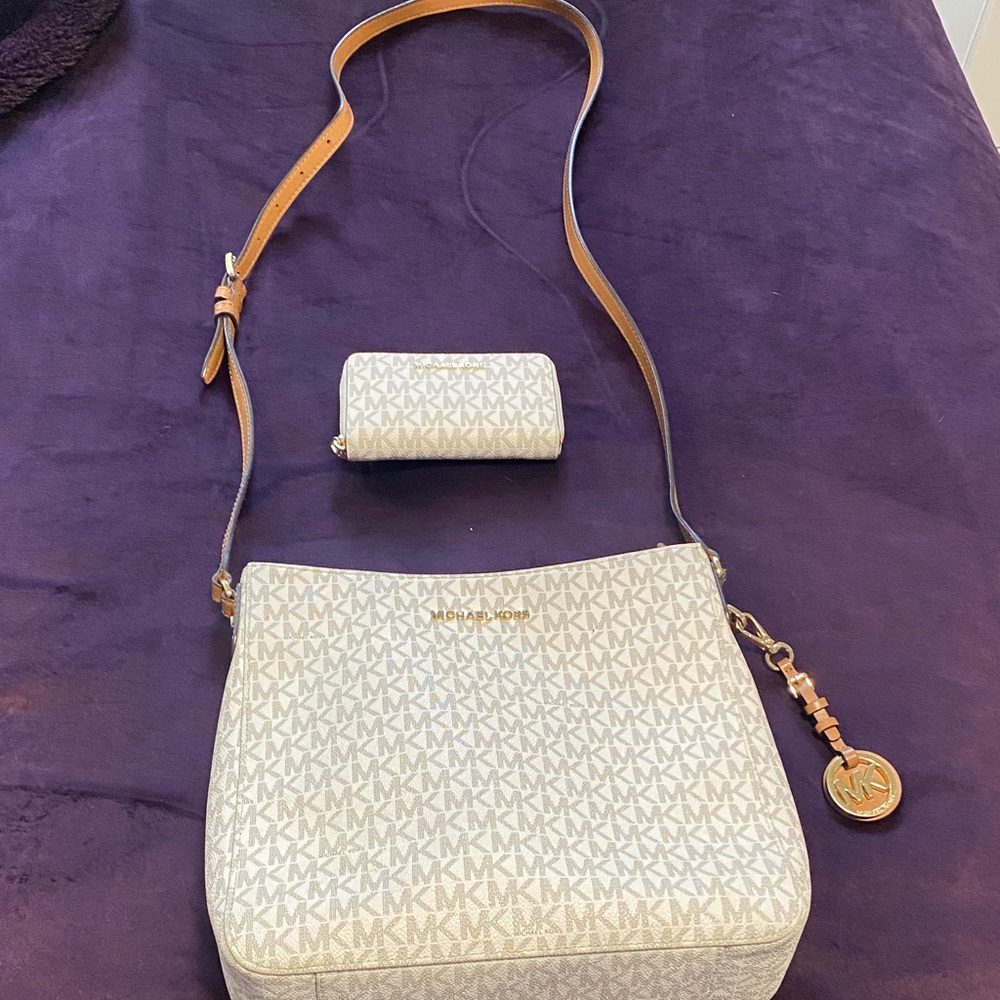Michael Kors White and Tan Crossbody Bag Set
